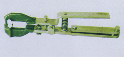 Automatic, multi pinch, chuck adhesive clamp